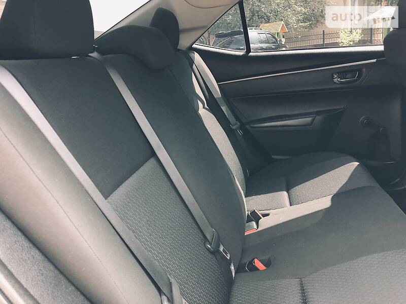 Седан Toyota Corolla 2013 в Богородчанах