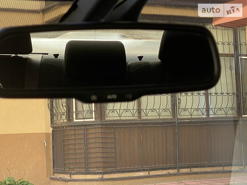 Седан Toyota Corolla 2008 в Києві