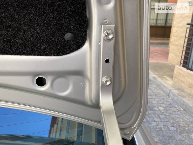 Седан Toyota Corolla 2008 в Києві