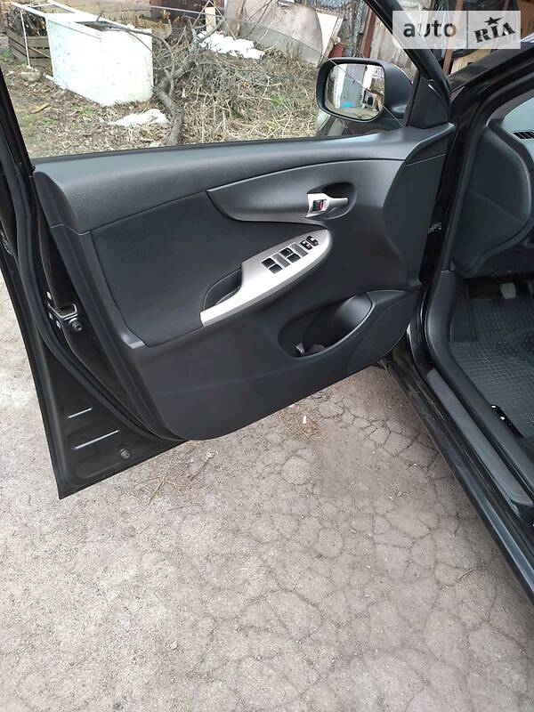 Седан Toyota Corolla 2008 в Умани