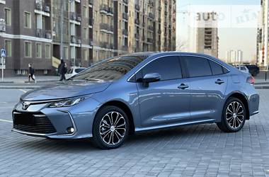 Седан Toyota Corolla 2020 в Одессе