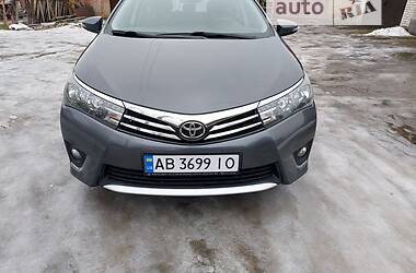 Седан Toyota Corolla 2013 в Виннице