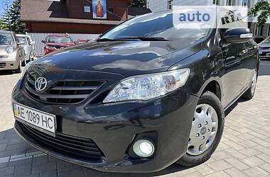 Седан Toyota Corolla 2012 в Днепре