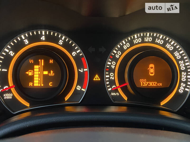 Седан Toyota Corolla 2010 в Львове