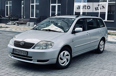 Универсал Toyota Corolla 2003 в 
