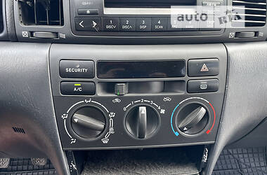 Универсал Toyota Corolla 2003 в 