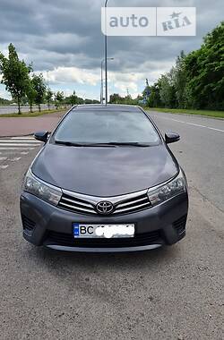 Универсал Toyota Corolla 2014 в Львове