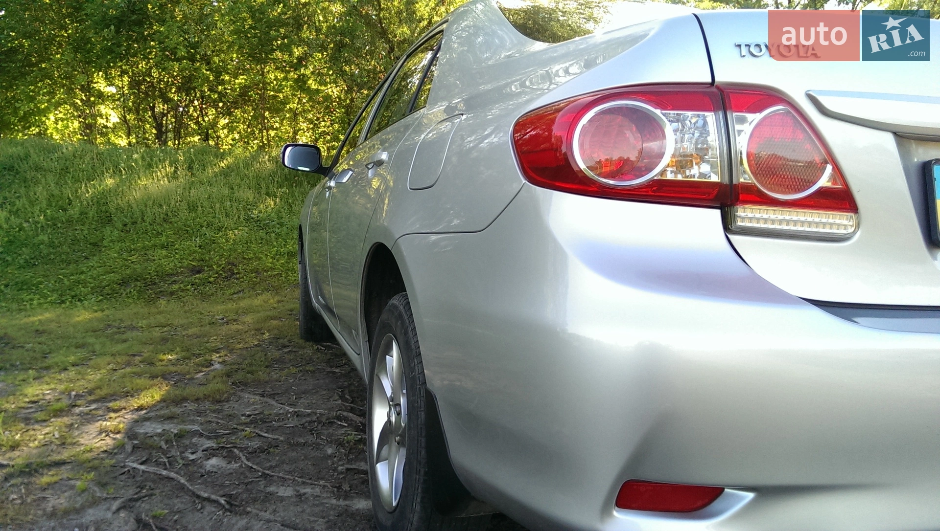 2010 Toyota Corolla - мініатюра 7