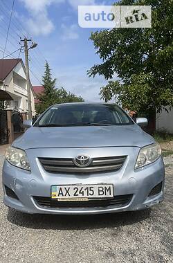 Седан Toyota Corolla 2008 в Хусте