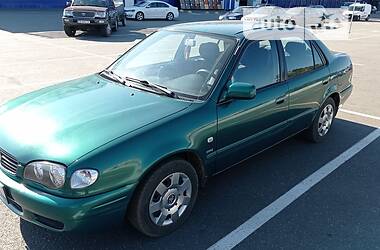 Седан Toyota Corolla 2000 в 