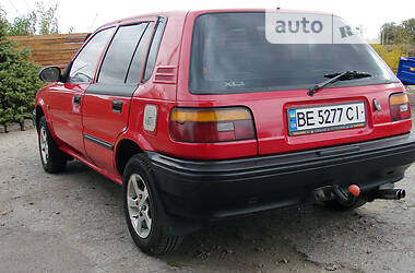 Хетчбек Toyota Corolla 1987 в 