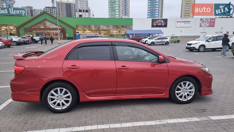 Седан Toyota Corolla 2013 в Одесі