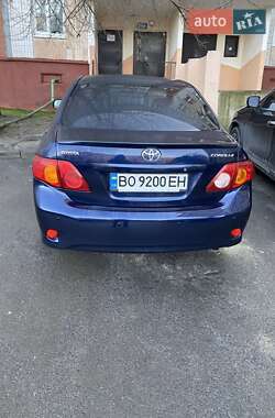 Седан Toyota Corolla 2008 в Тернополе