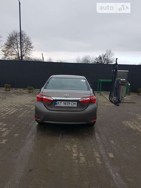 Седан Toyota Corolla 2018 в Коломиї