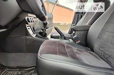 Седан Toyota Corolla 2013 в Першотравенске