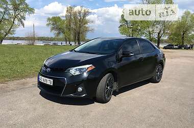 Седан Toyota Corolla 2014 в Кам'янському