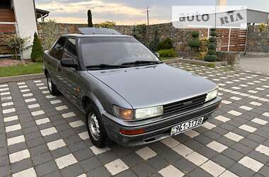 Хетчбек Toyota Corolla 1989 в 