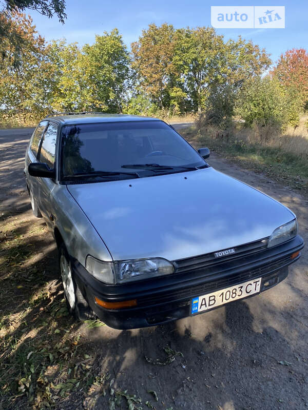 Хэтчбек Toyota Corolla 1988 в Тульчине