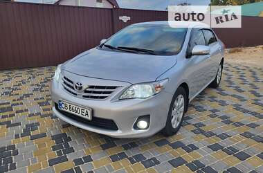 Седан Toyota Corolla 2011 в Вышгороде