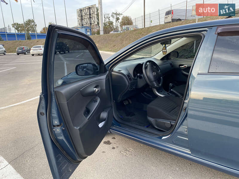 Седан Toyota Corolla 2008 в Вінниці