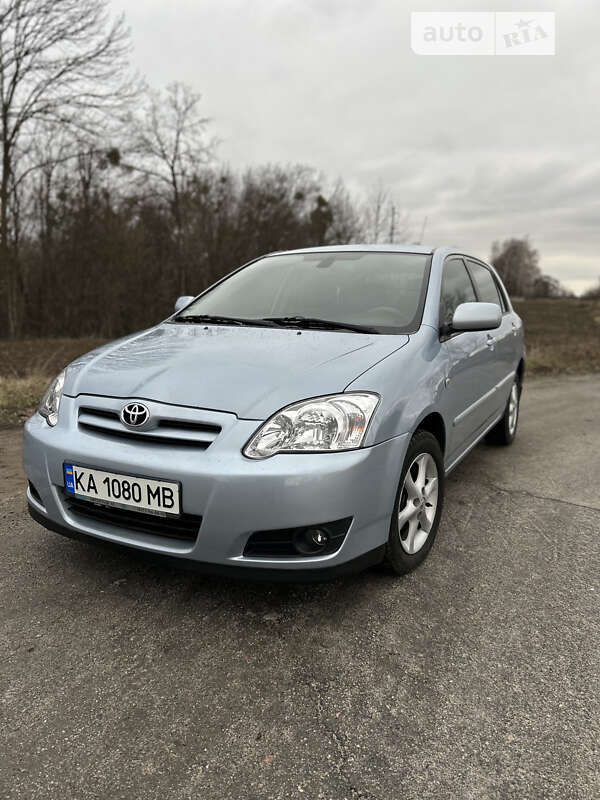 Хэтчбек Toyota Corolla 2005 в Белой Церкви