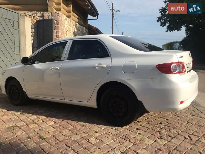 Седан Toyota Corolla 2010 в Одессе