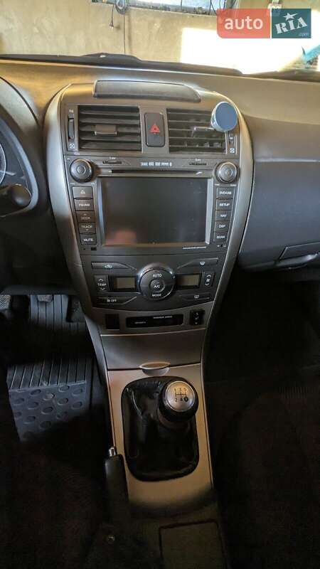 Седан Toyota Corolla 2007 в Івано-Франківську