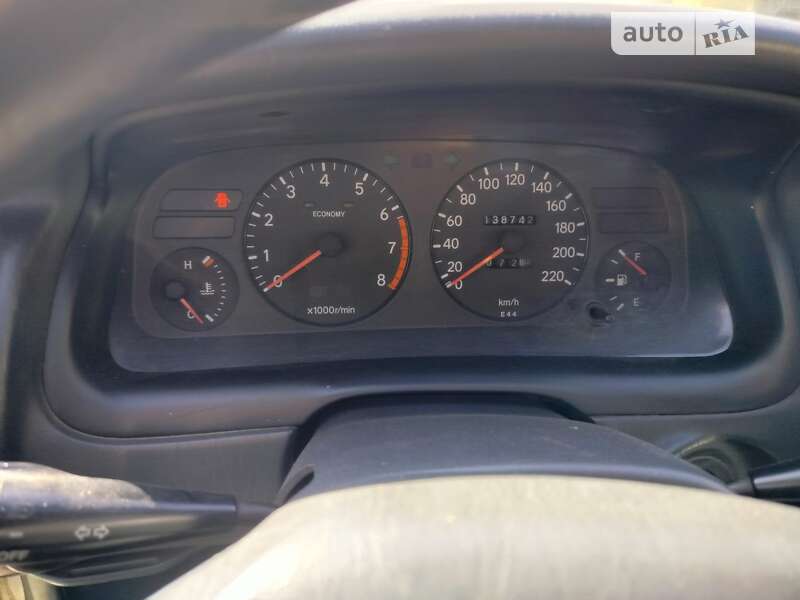 Хэтчбек Toyota Corolla 1995 в Одессе