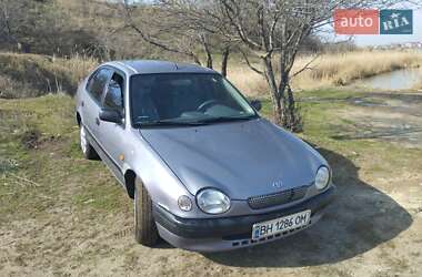 Хэтчбек Toyota Corolla 1998 в Одессе