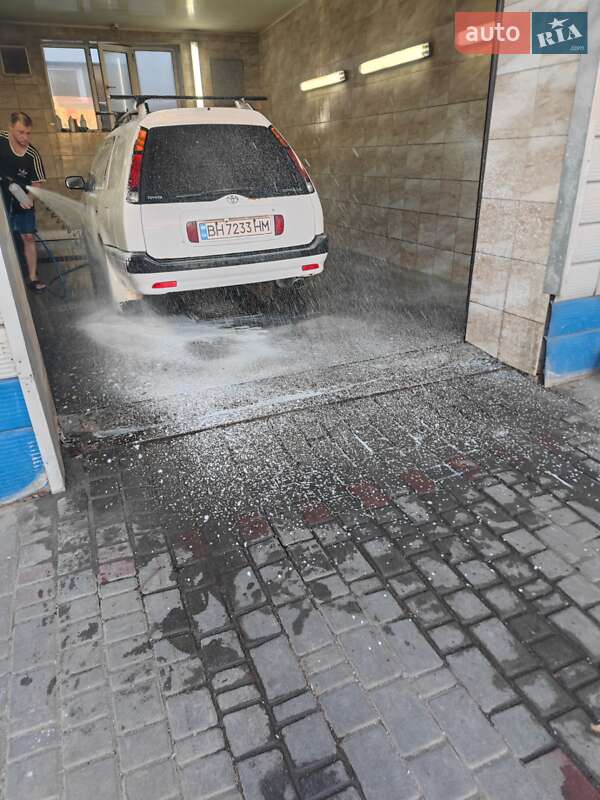 Універсал Toyota Corolla 1997 в Одесі