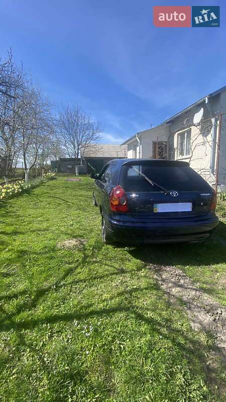 Хэтчбек Toyota Corolla 1999 в Ходорове