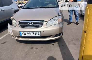 Седан Toyota Corolla 2005 в Києві