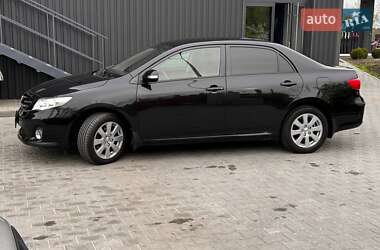 Седан Toyota Corolla 2011 в Киеве