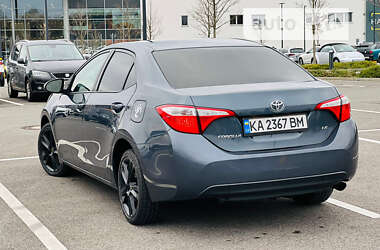 Седан Toyota Corolla 2014 в Києві