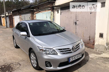 Седан Toyota Corolla 2011 в Чернігові