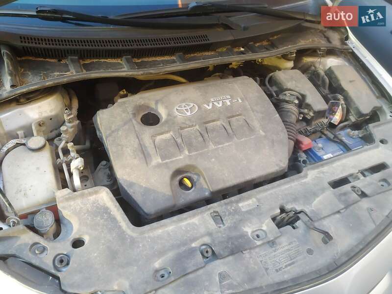 Седан Toyota Corolla 2007 в Тернополі