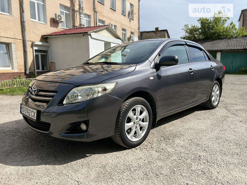 Седан Toyota Corolla 2008 в Каменец-Подольском