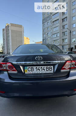 Седан Toyota Corolla 2013 в Чернігові