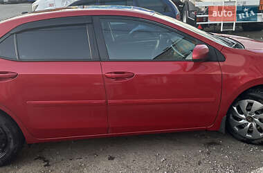 Седан Toyota Corolla 2014 в Киеве