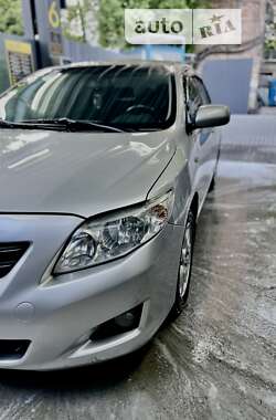 Седан Toyota Corolla 2007 в Харкові