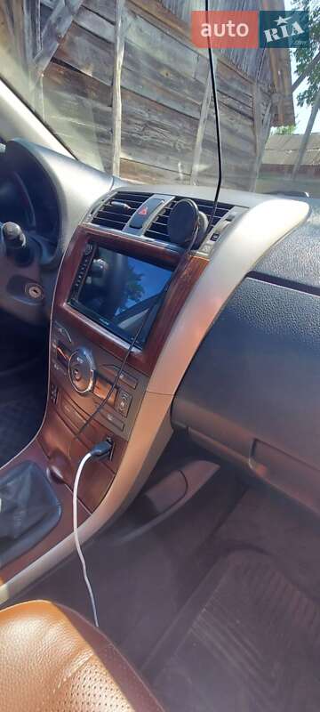 Седан Toyota Corolla 2008 в Бродах