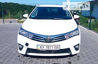 Седан Toyota Corolla 2013 в Виннице