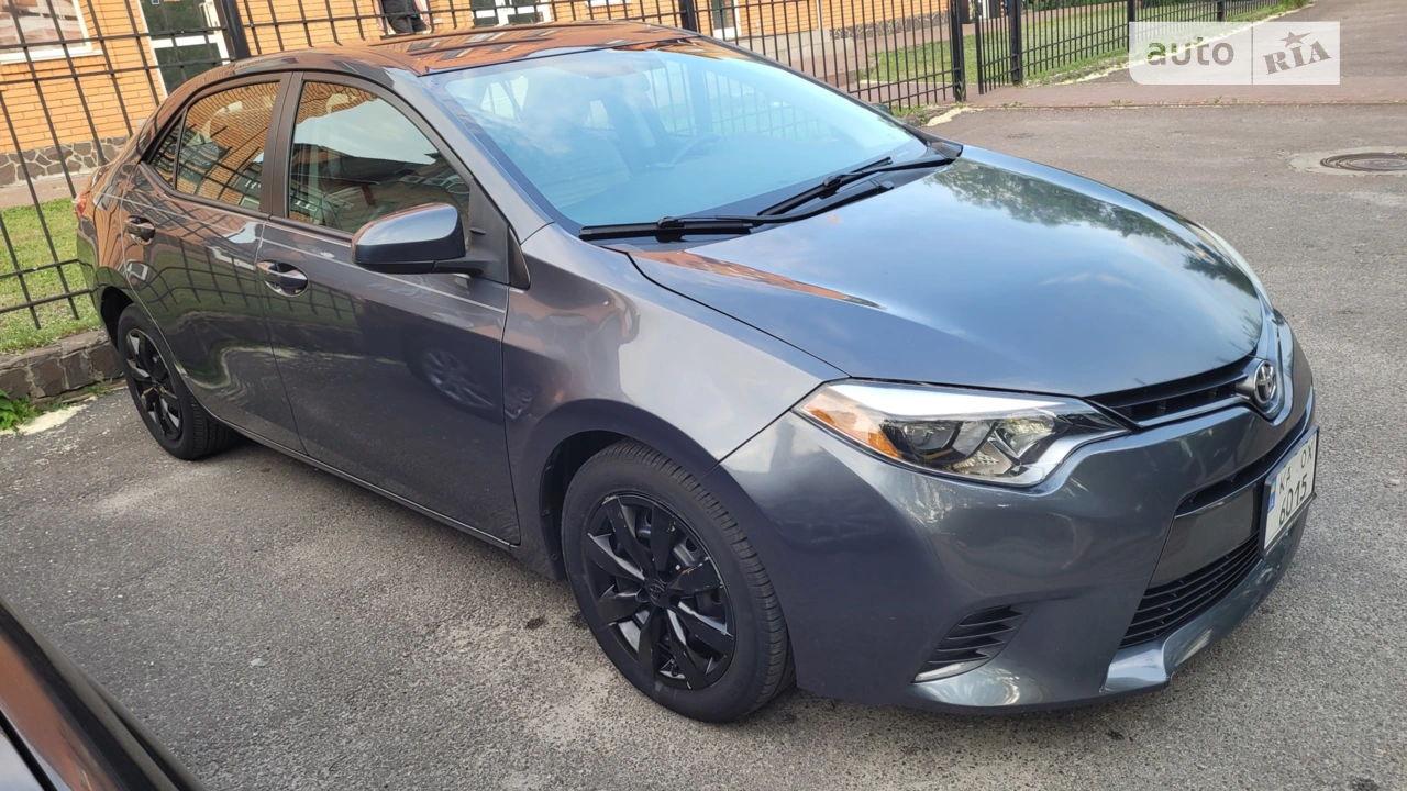 2013 Toyota Corolla - мініатюра 17