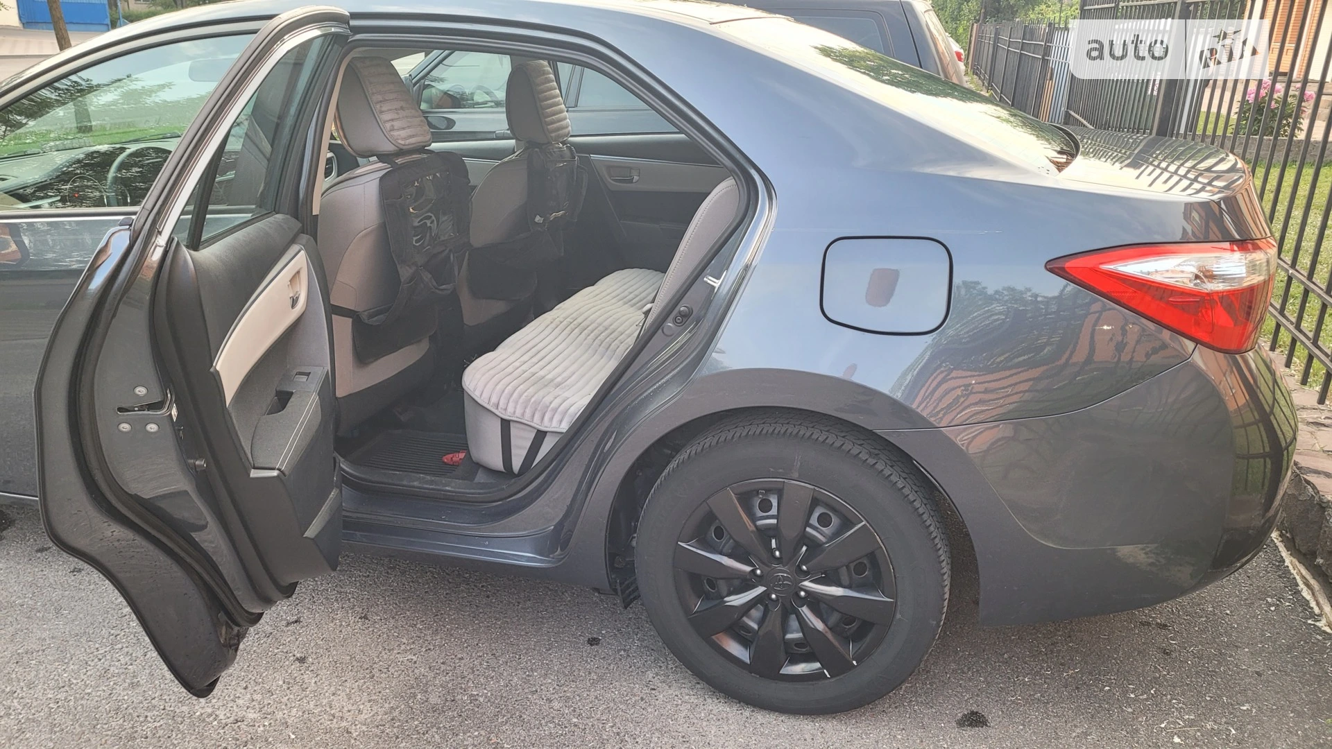 2014 Toyota Corolla - мініатюра 6