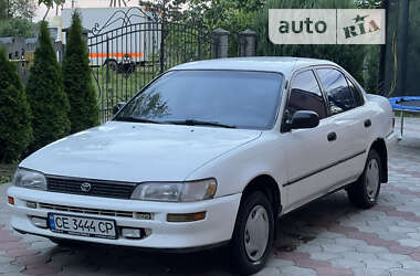 Седан Toyota Corolla 1996 в Черновцах