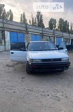 Седан Toyota Corolla 1991 в Одесі