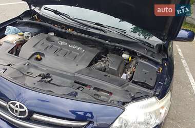 Седан Toyota Corolla 2008 в 