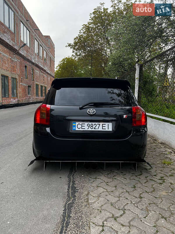 Хетчбек Toyota Corolla 2004 в Чернівцях фото 5 Хетчбек Toyota Corolla 2004 в Чернівцях