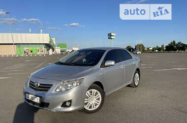 Седан Toyota Corolla 2007 в Києві