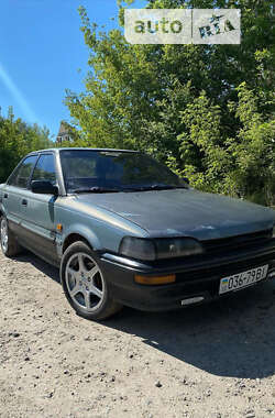 Седан Toyota Corolla 1988 в Немирове